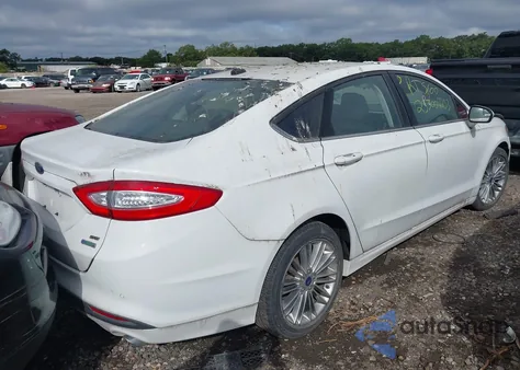 2015 Ford Fusion Se z USA, uszkodzony, nr VIN 3FA6P0HD7FR266546